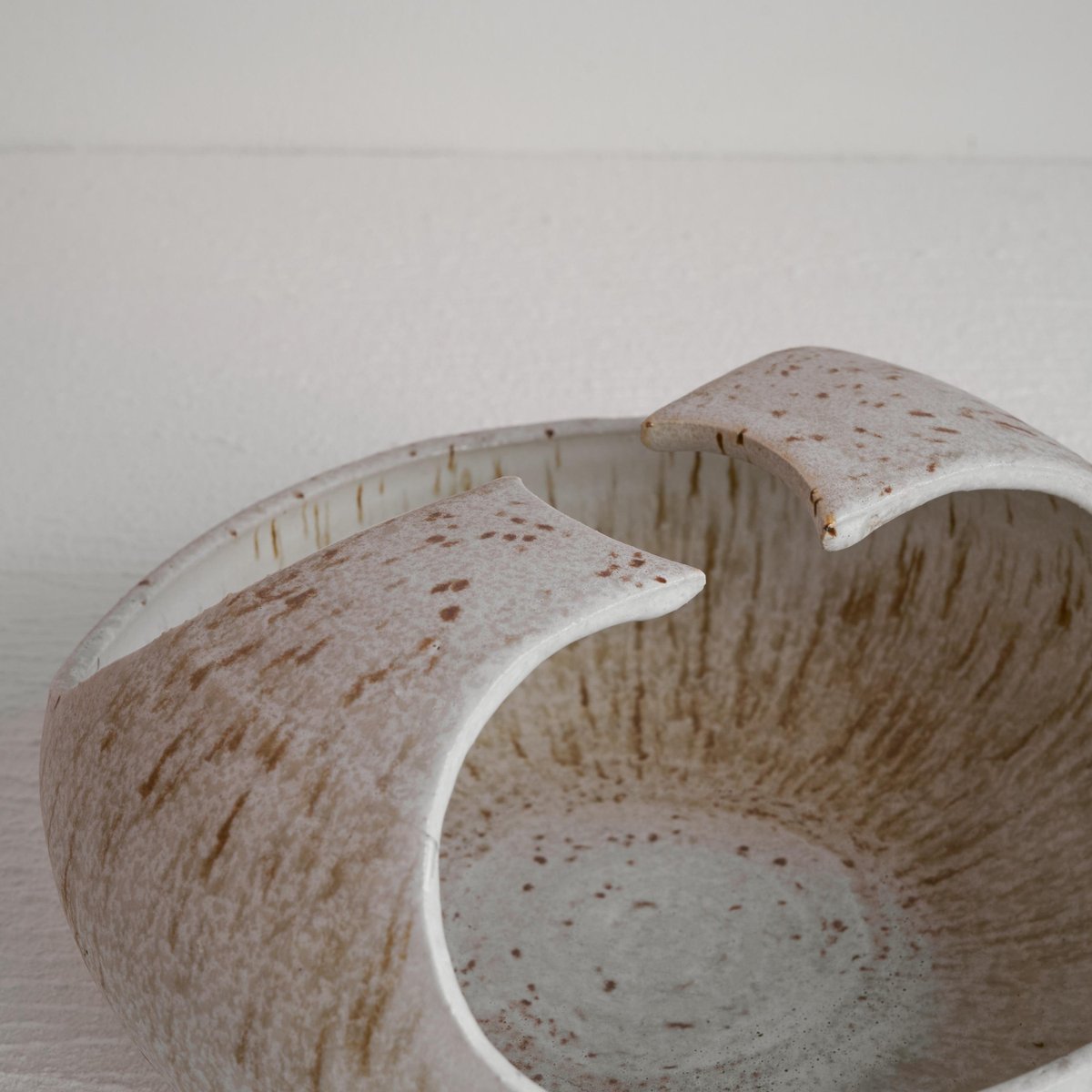 Large Sculptural Studio Pottery Bowl by Jaap Ravelli, 1940s for sale at