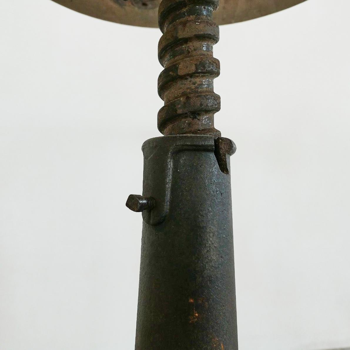 Tabouret d'atelier polyuréthane - Mobilier industriel chez