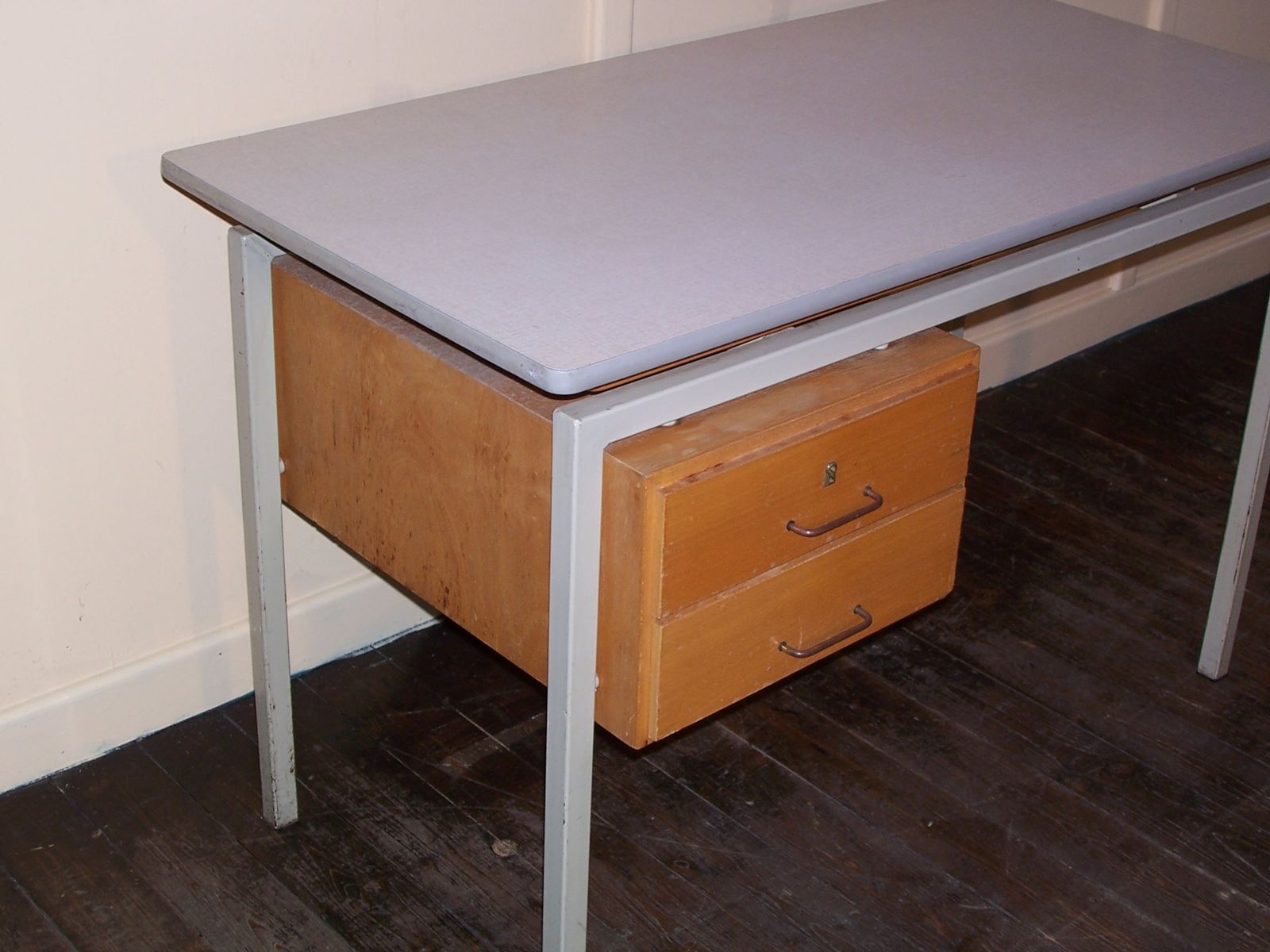 tischplatte schreibtisch vintage schreibtisch mit formica tischplatte und tischplatte schreibtisch vintage schreibtisch mit formica tischplatte und