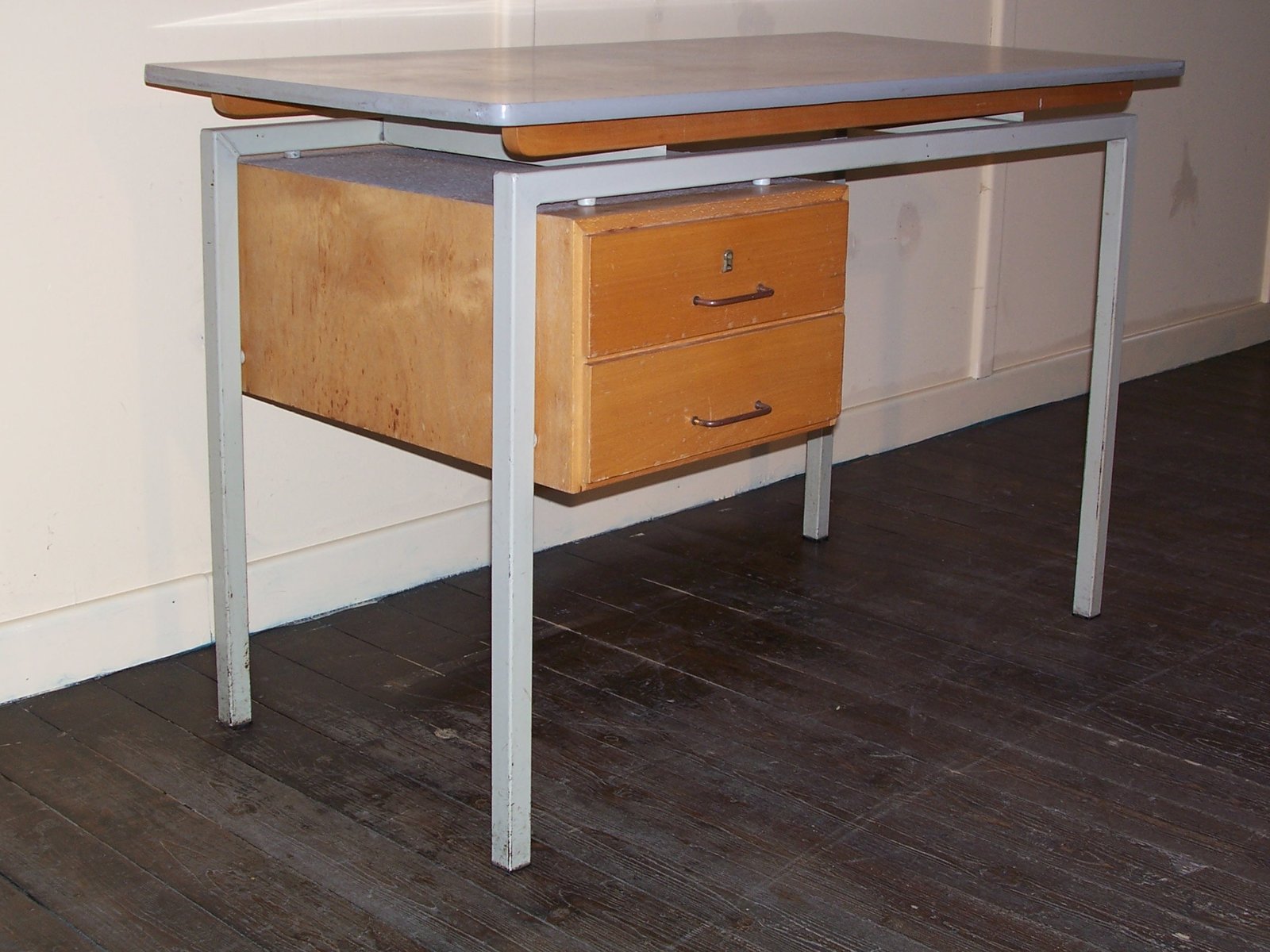 tischplatte schreibtisch vintage schreibtisch mit formica tischplatte und tischplatte schreibtisch vintage schreibtisch mit formica tischplatte und