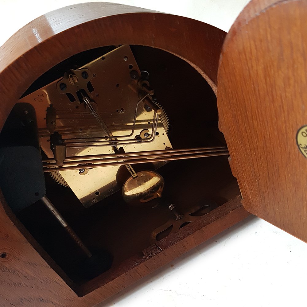 Art Deco Chiming Mantel Clock with Pendulum from Junghans for sale at