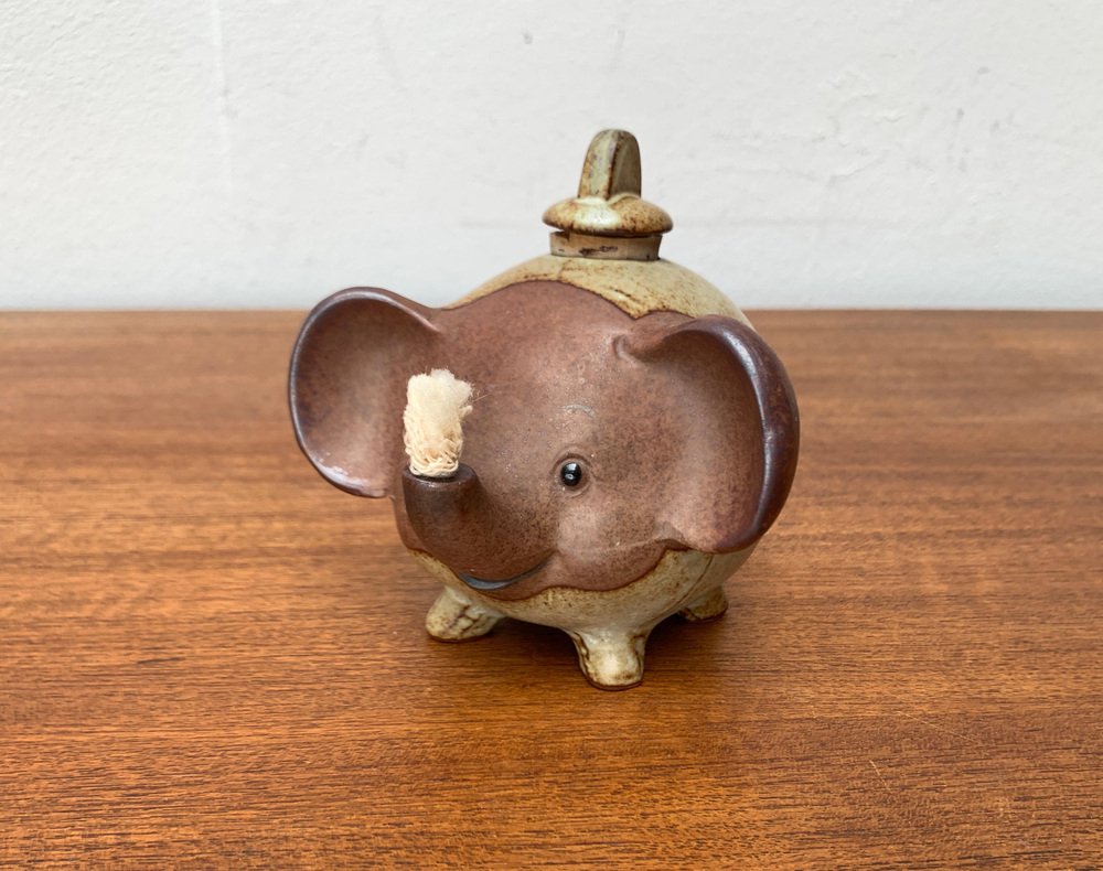 Vintage Elephant Oil Lamp by Ibuki for sale at Pamono