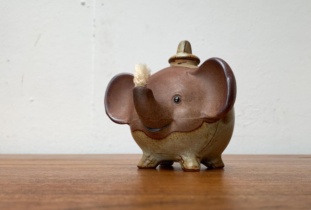 Vintage Elephant Oil Lamp by Ibuki for sale at Pamono