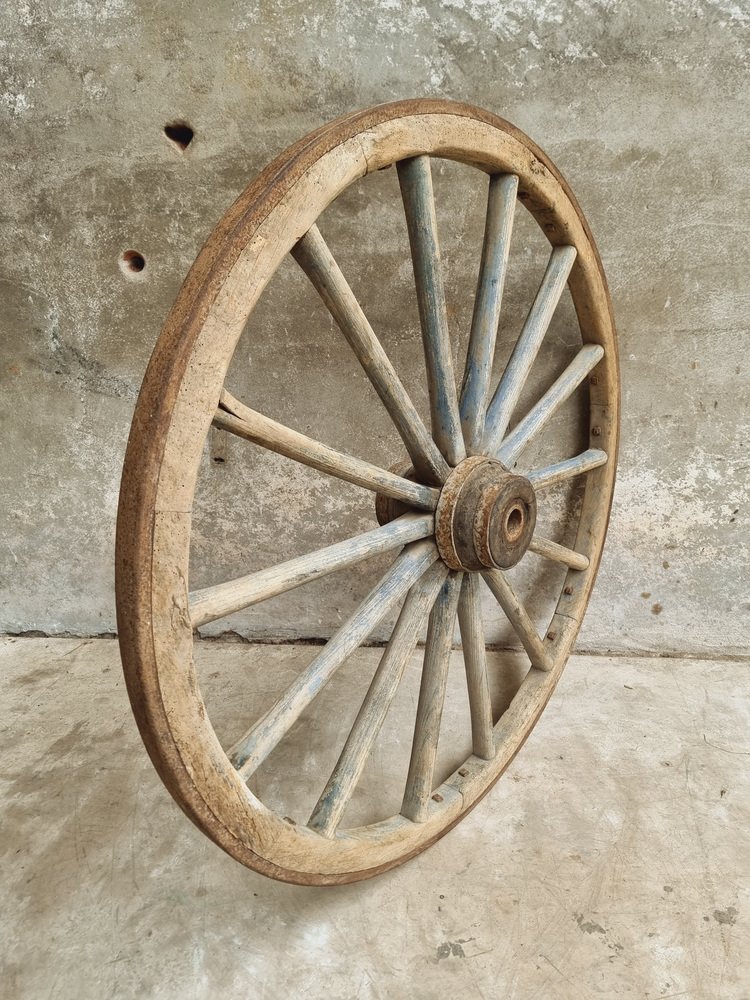 Antique Cart Wheel in Oak Wood for sale at Pamono