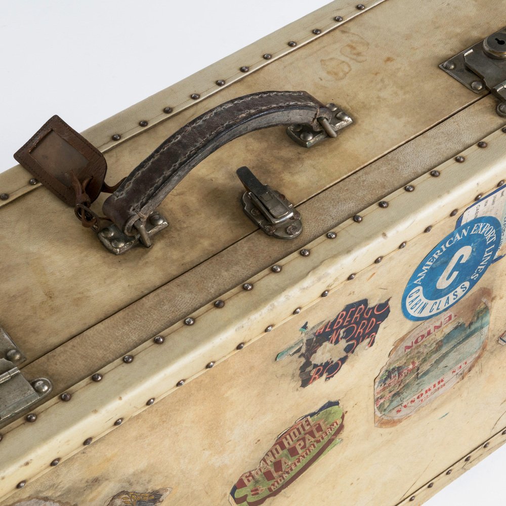 French Vellum Suitcase, 1920s for sale at Pamono