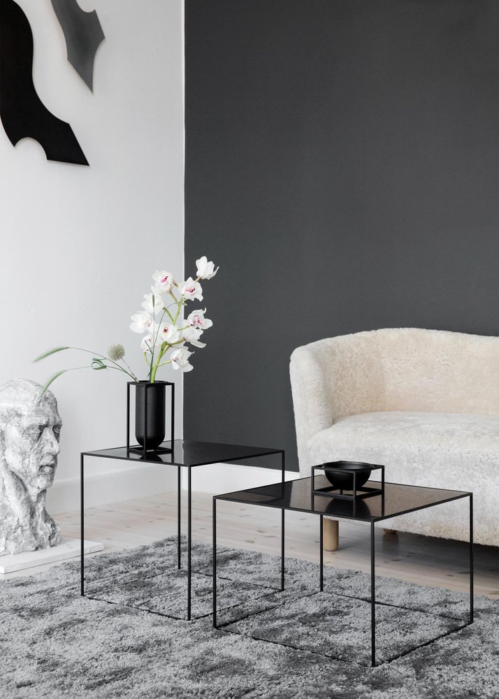 Mingle Sofa aus geräuchertem Schafsfell in Off White von Lassen bei ...