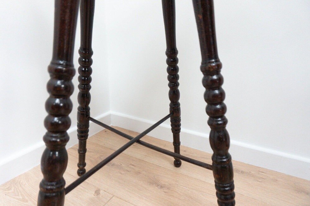 Victorian Bobbin Mahogany Hall Lamp Table for sale at Pamono