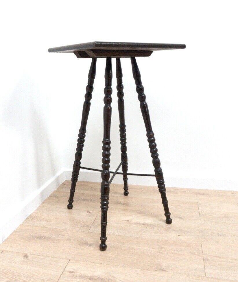 Victorian Bobbin Mahogany Hall Lamp Table for sale at Pamono