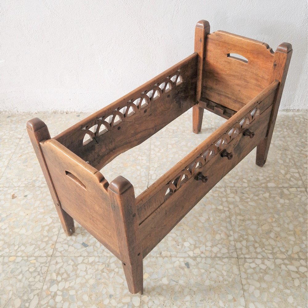 Antique Cot in Carved Wood for sale at Pamono