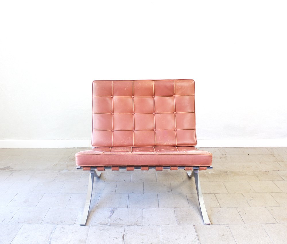 Barcelona Lounge Chair by Ludwig Mies Van Der Rohe for Knoll International, 1960s for sale at Pamono