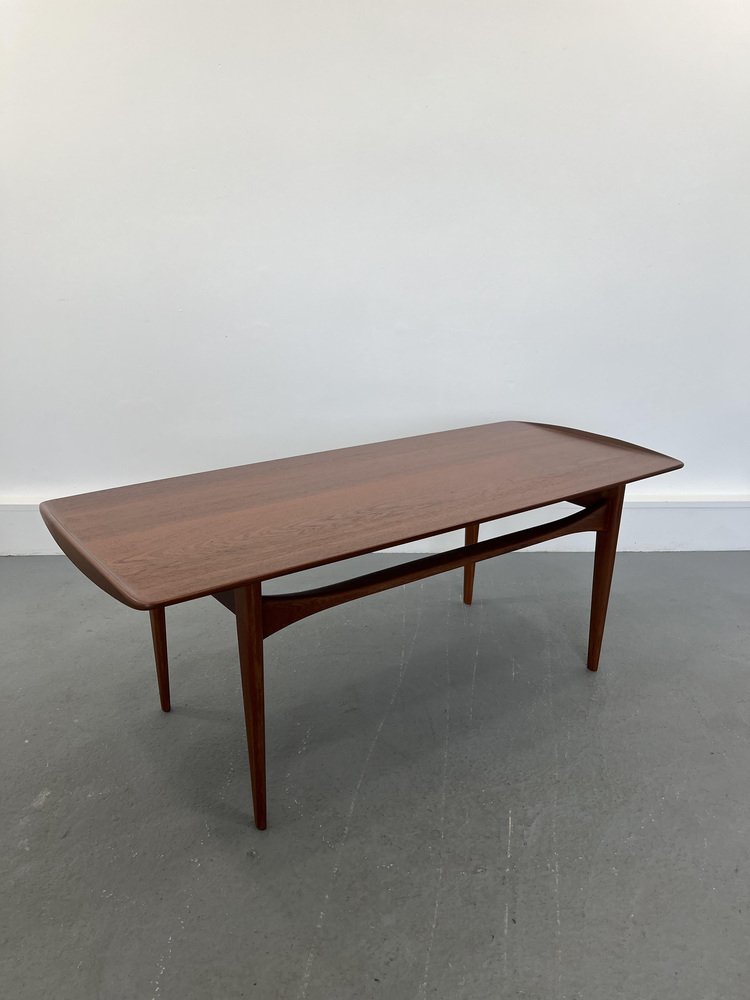 Table basse - Danemark 1972 - Fins de Siècles Table basse - Danemark 1972 - Fins de Siècles