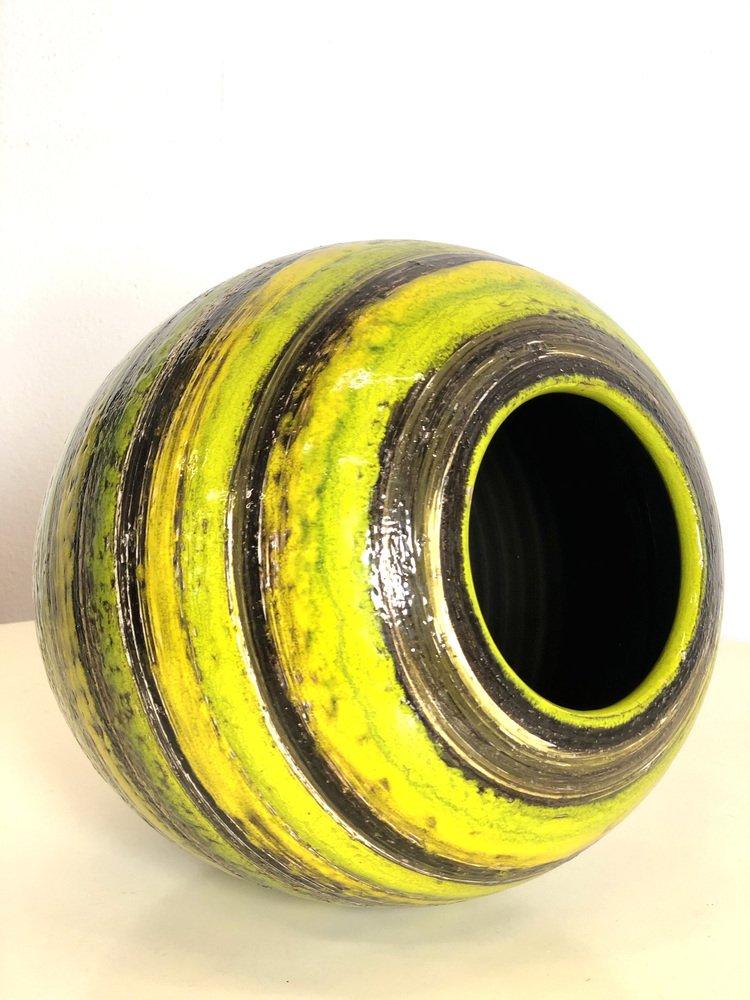 Acquista 1 pz. Vasi in ceramica creativi ad anello, da tavolo, decorativi, per fiori, decorazioni moderne per la casa. in Italia a partire da 5.91