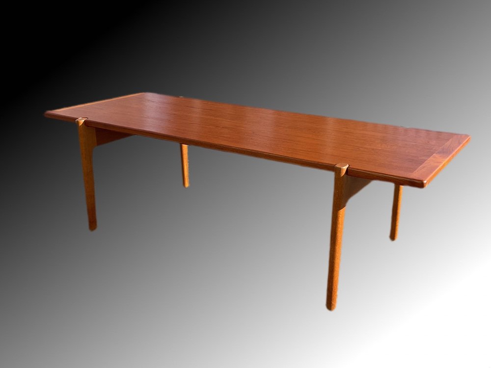 Table basse en teck, Danemark 1960 Table basse en teck, Danemark 1960