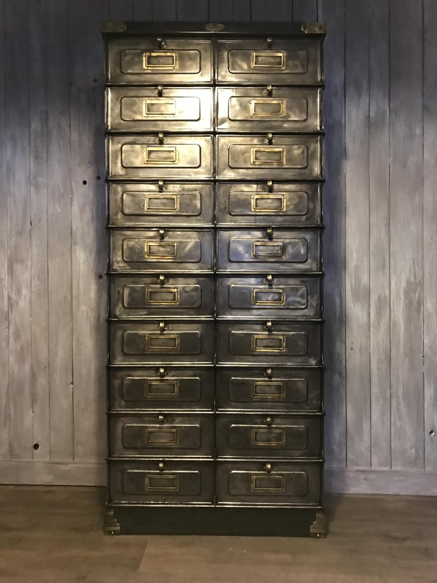 Meuble de Rangement Industriel à 20 Tiroirs par Strafor en vente sur Pamono