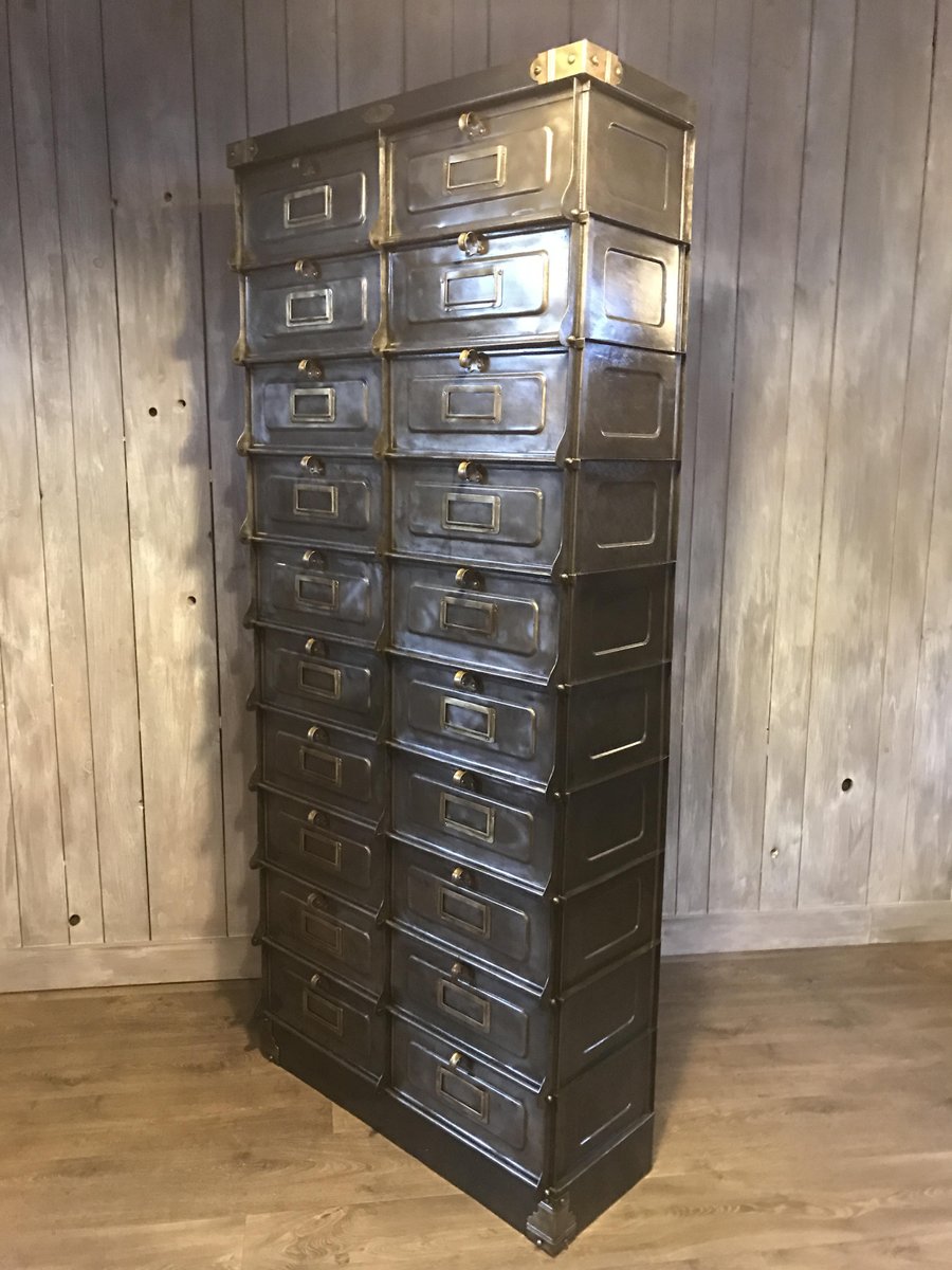 Meuble de Rangement Industriel à 20 Tiroirs par Strafor en vente sur Pamono