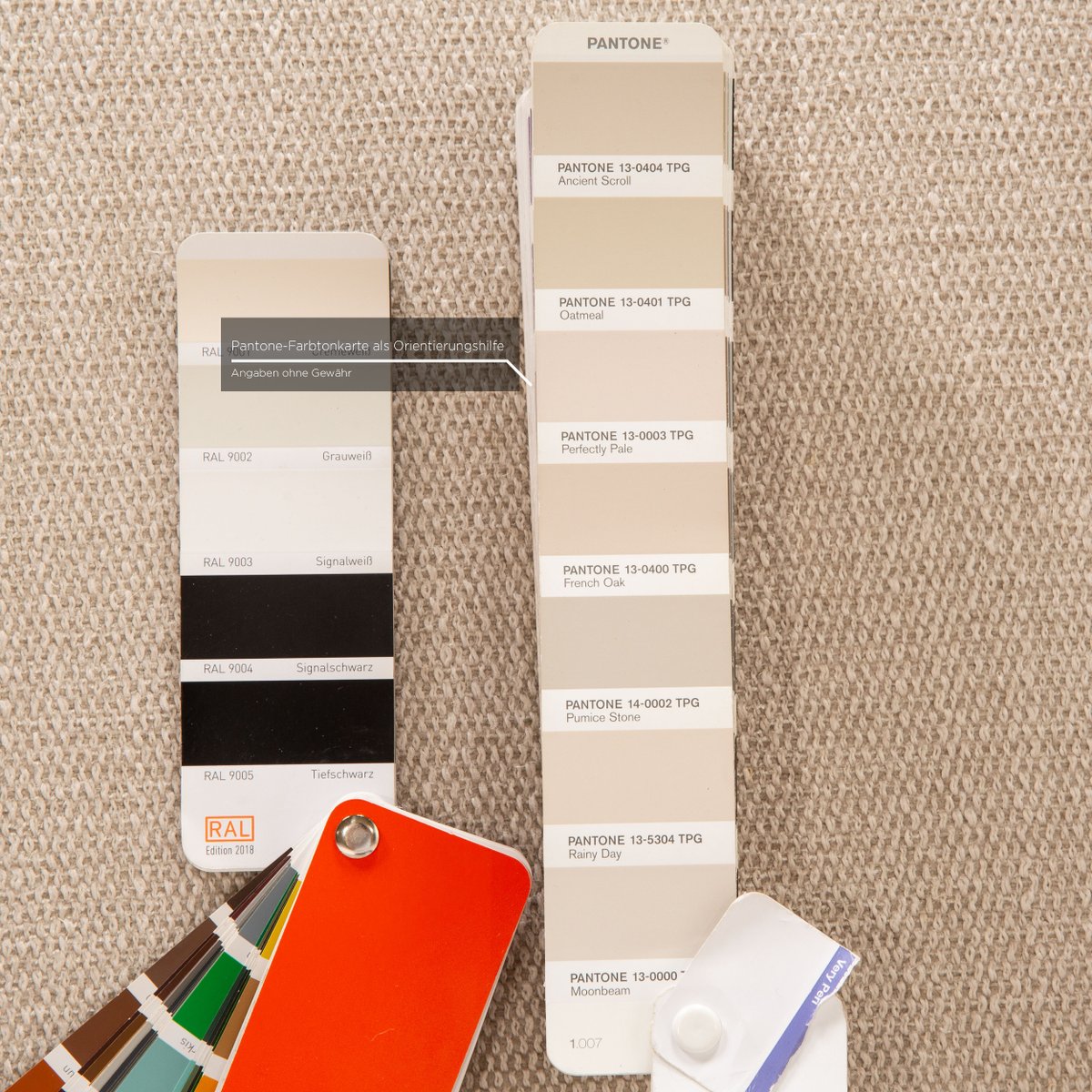 Bauhaus LC 2Seater Sofa in Beige Fabric by Le Corbusier for Cassina