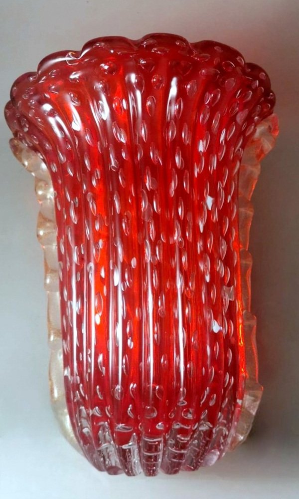 Un vase abstrait en verre style murano vase - France