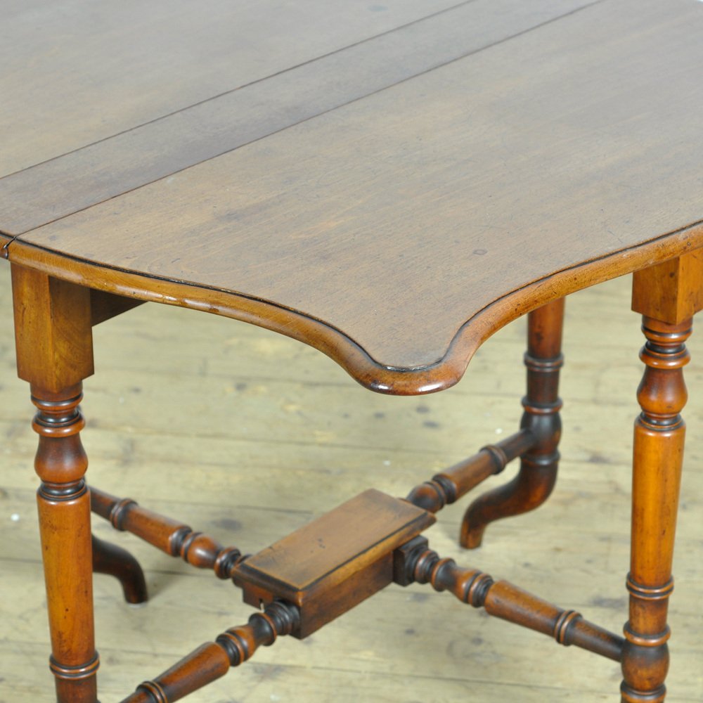 Antique Oak Drop Leaf Table, 1820s for sale at Pamono