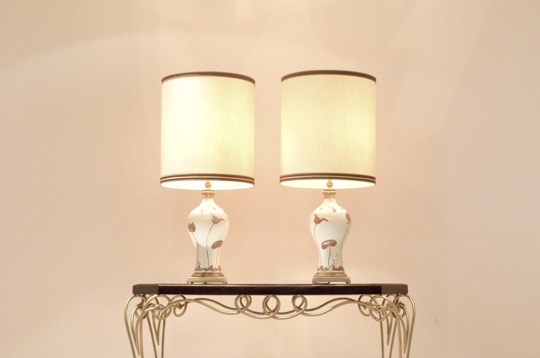 Mid Century French Table Lamps From Porcelaine De Sèvres 1960s Set Mid Century French Table Lamps From Porcelaine De Sèvres 1960s Set Of 2