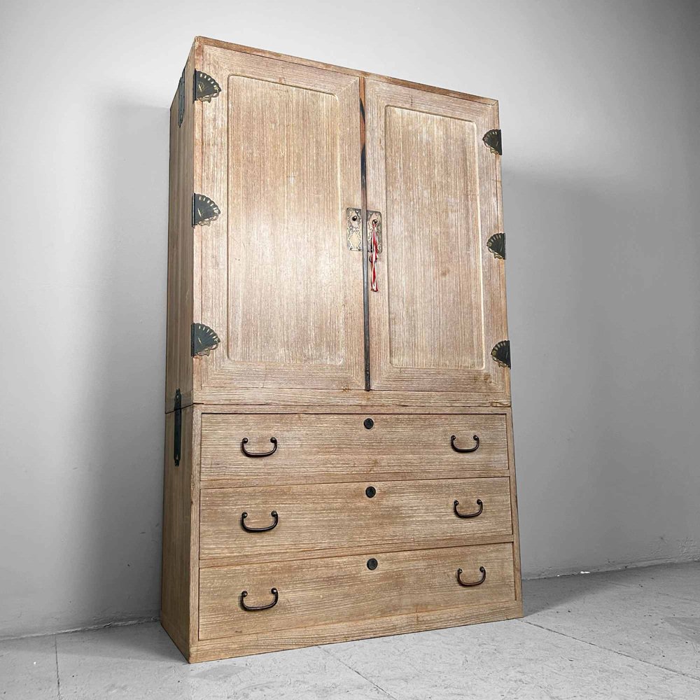 Large Japanese Kimono Tansu Drawer 1950s, Set of 2 for sale at