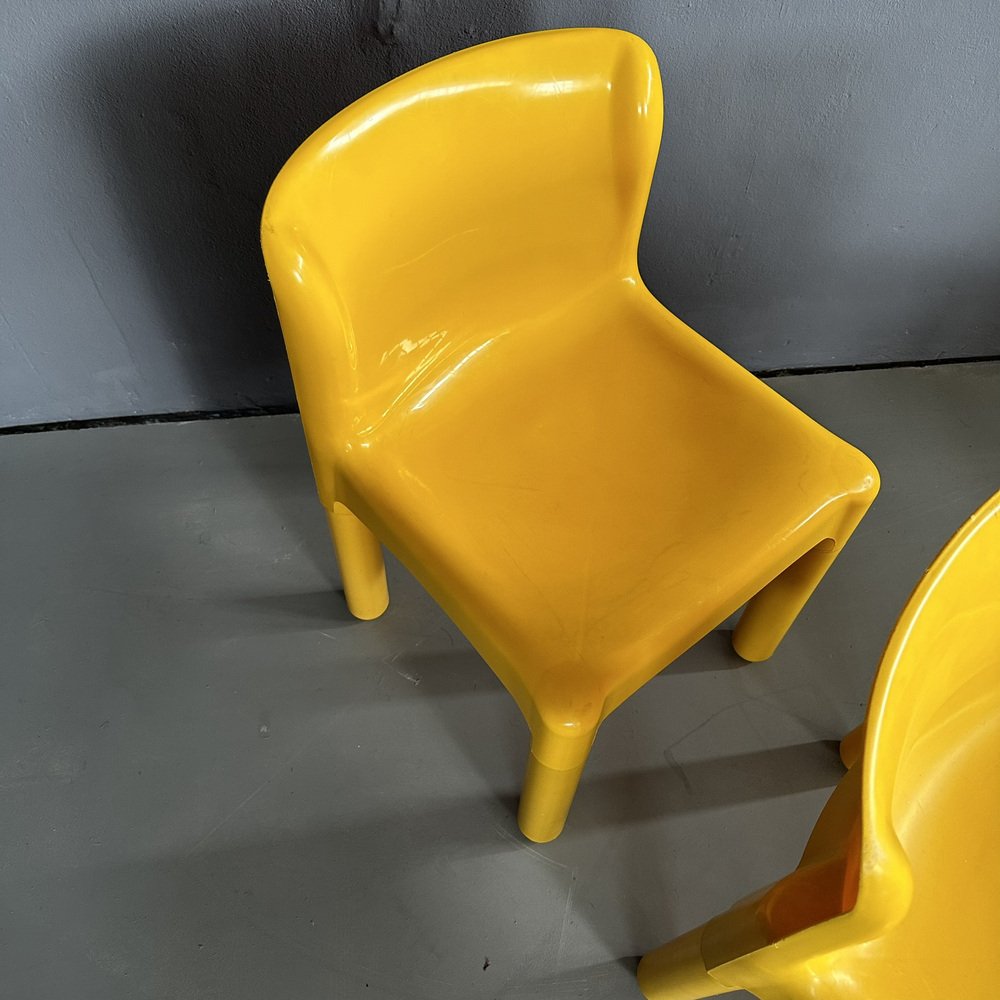 Chaises Jaunes Modèle 4875 par Carlo Bartoli pour Kartell, 1970s, Set