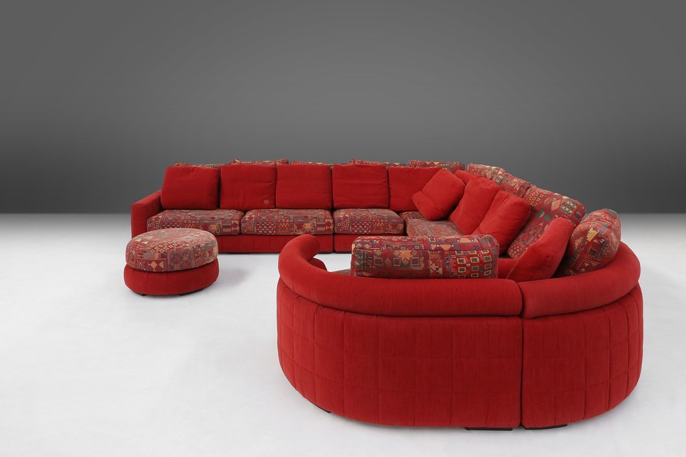 ラグジュアリーインテリアブランド Roche Bobois(ロッシュ ボボア)