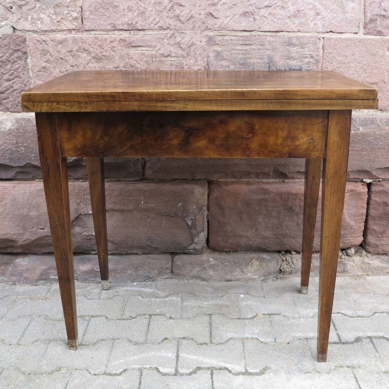 Small Biedermeier Folding Dining Table for sale at Pamono