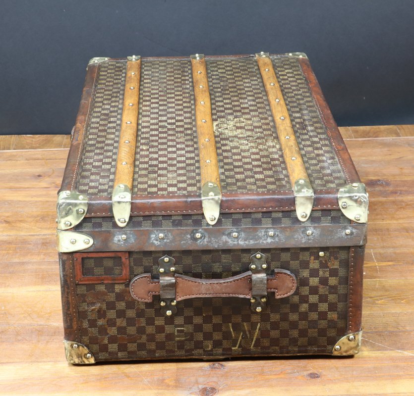 Antique French Travel Trunk from Moynat, 1910 for sale at Pamono