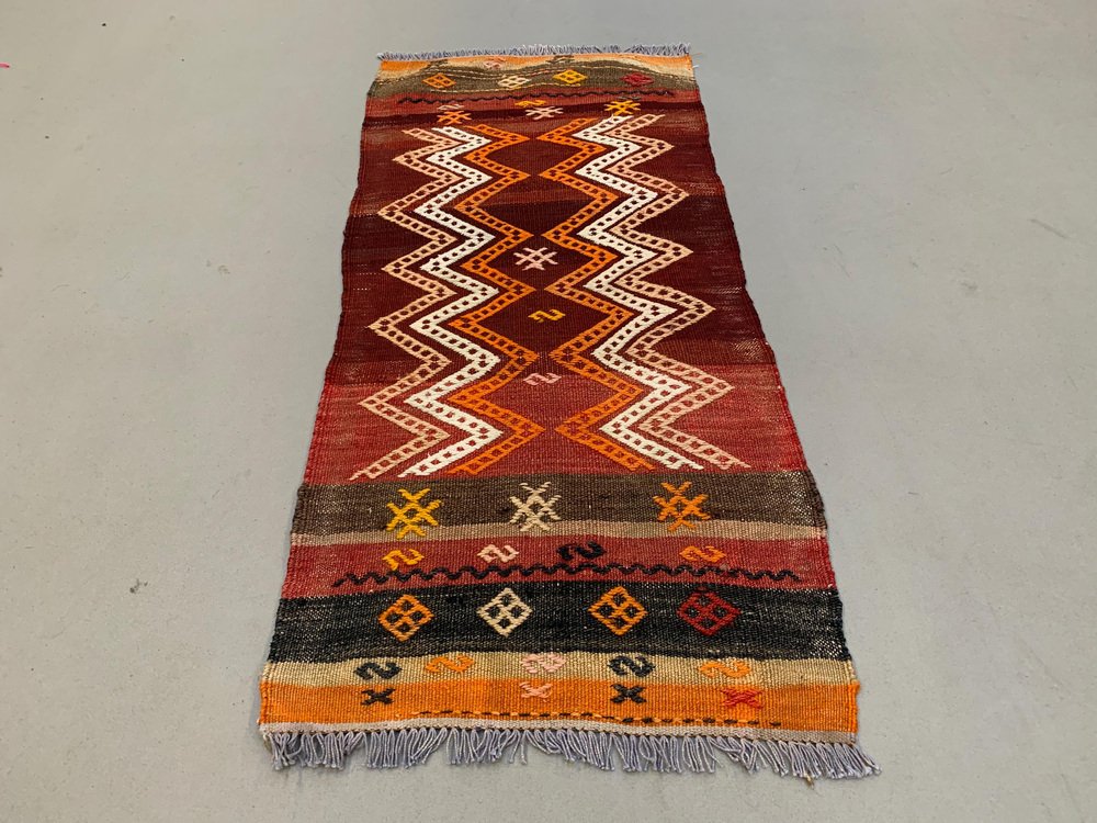 Produktbild von Moderner Türkischer Vintage Kelim Kissen In Weiß, 2010er Bei Kaufen