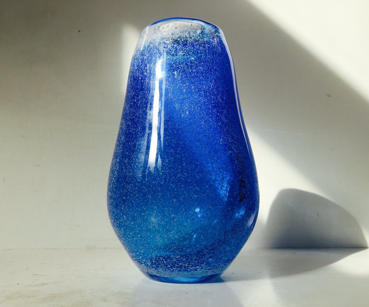 Vase Bleu Galaxy Art en Verre par Bertil Vallien pour Kosta Boda, 1970s
