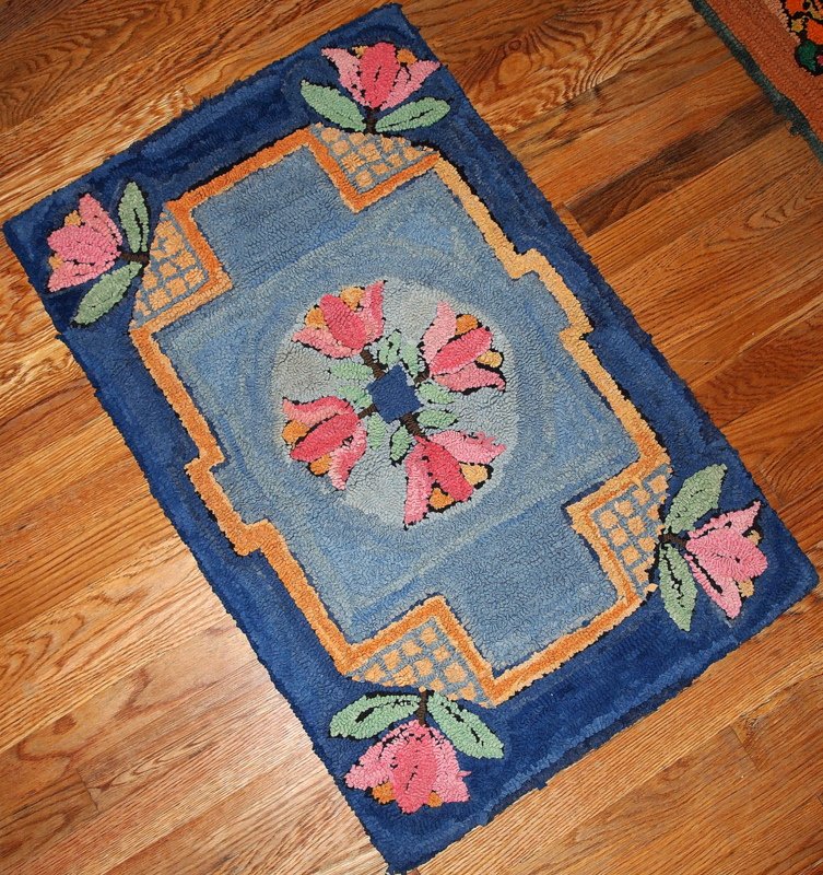 Antique Handmade American Hooked Rug, 1940s for sale at Pamono