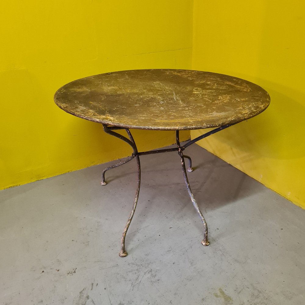 Runder Französischer Garten Klapptisch aus Metall, 1920 bei Pamono kaufen