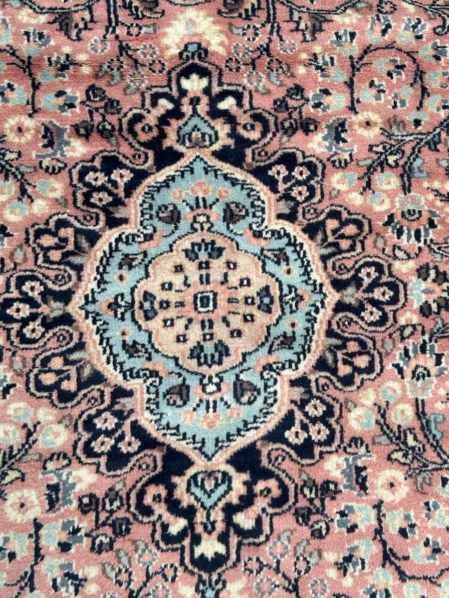 Vintage Pakistani Rug, 1980s for sale at Pamono
