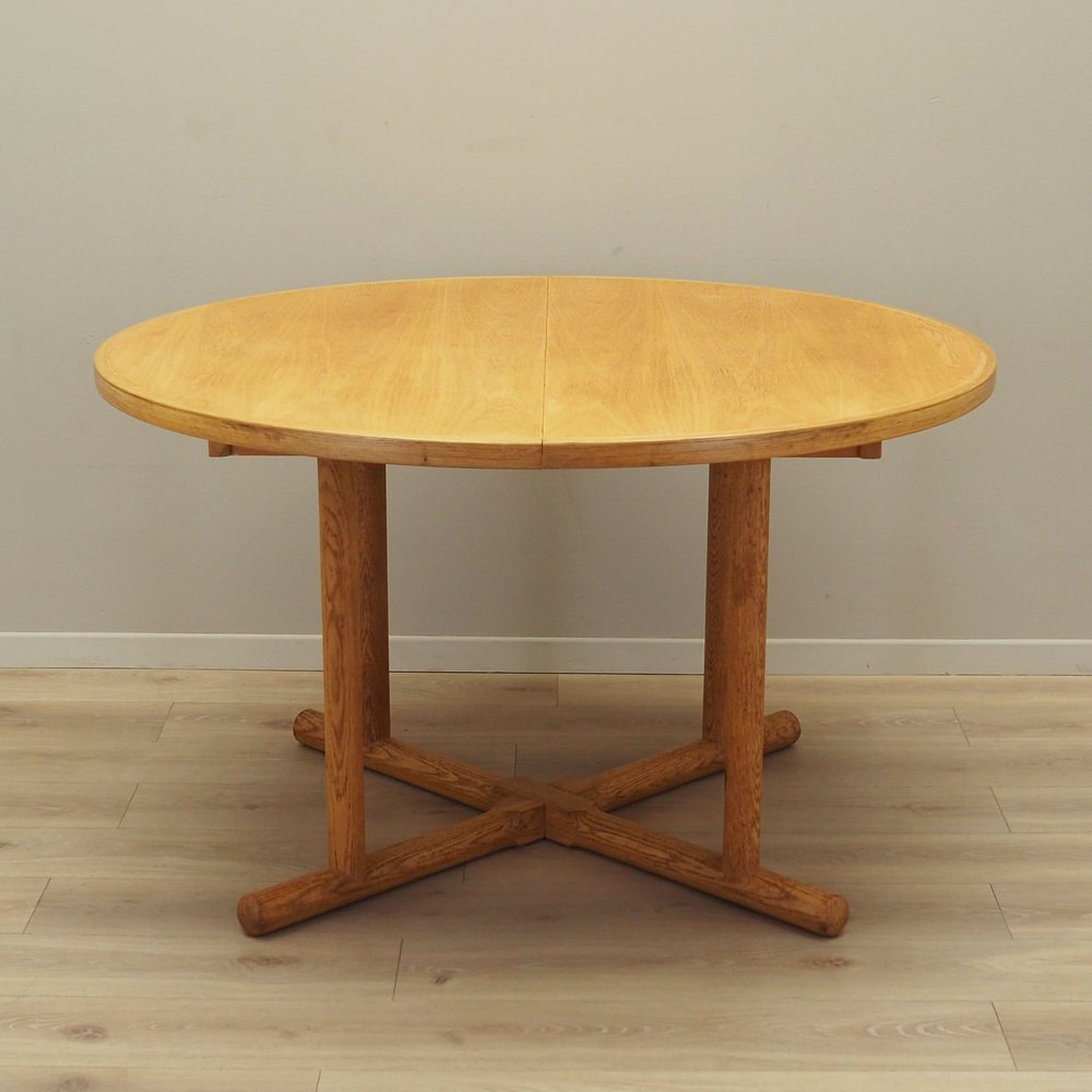 Danish Ash Round Table, 1960s for sale at Pamono
