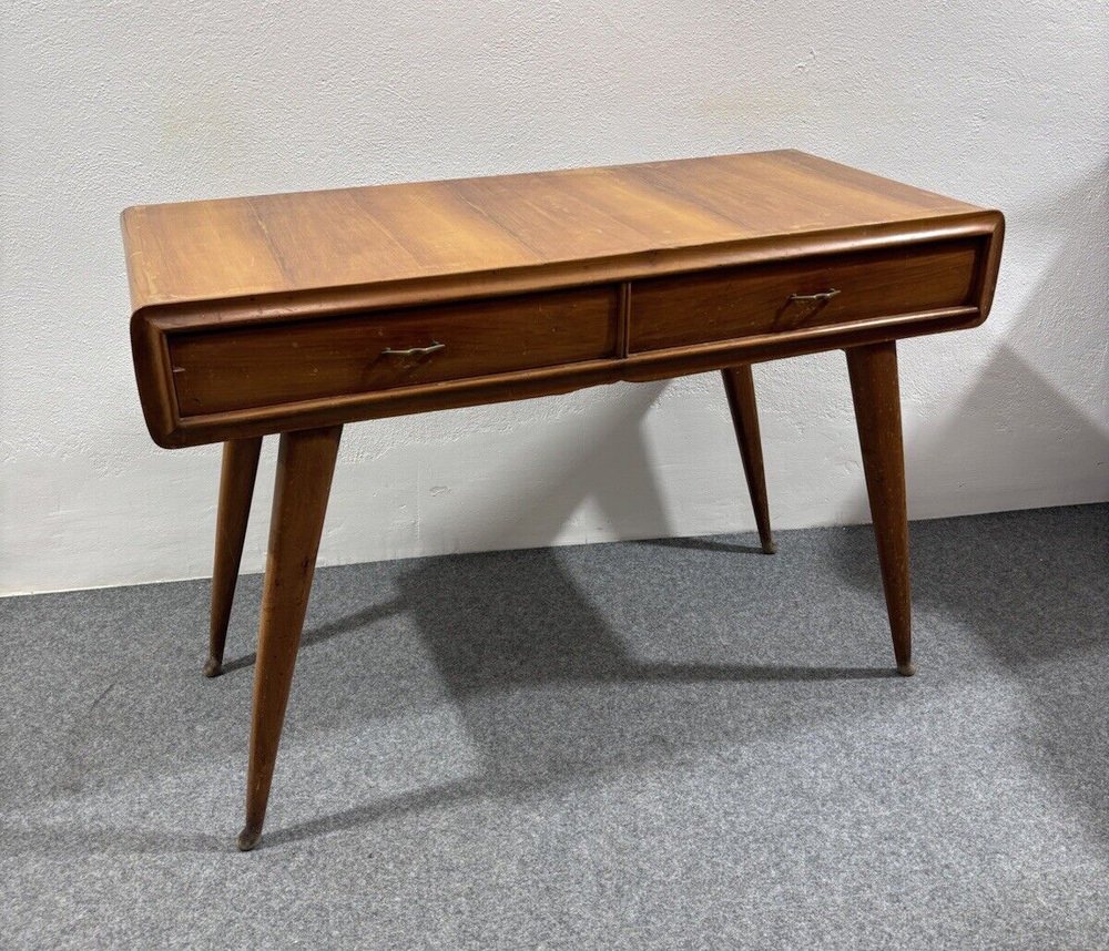Modern Desk by Gio Ponti, 1950s for sale at Pamono