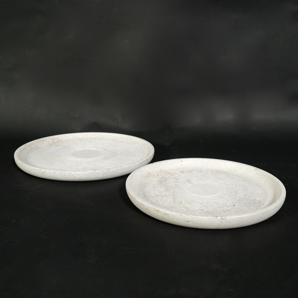 Flat Travertine Centerpiece Trays, 1970s, Set of 2 for sale at Pamono