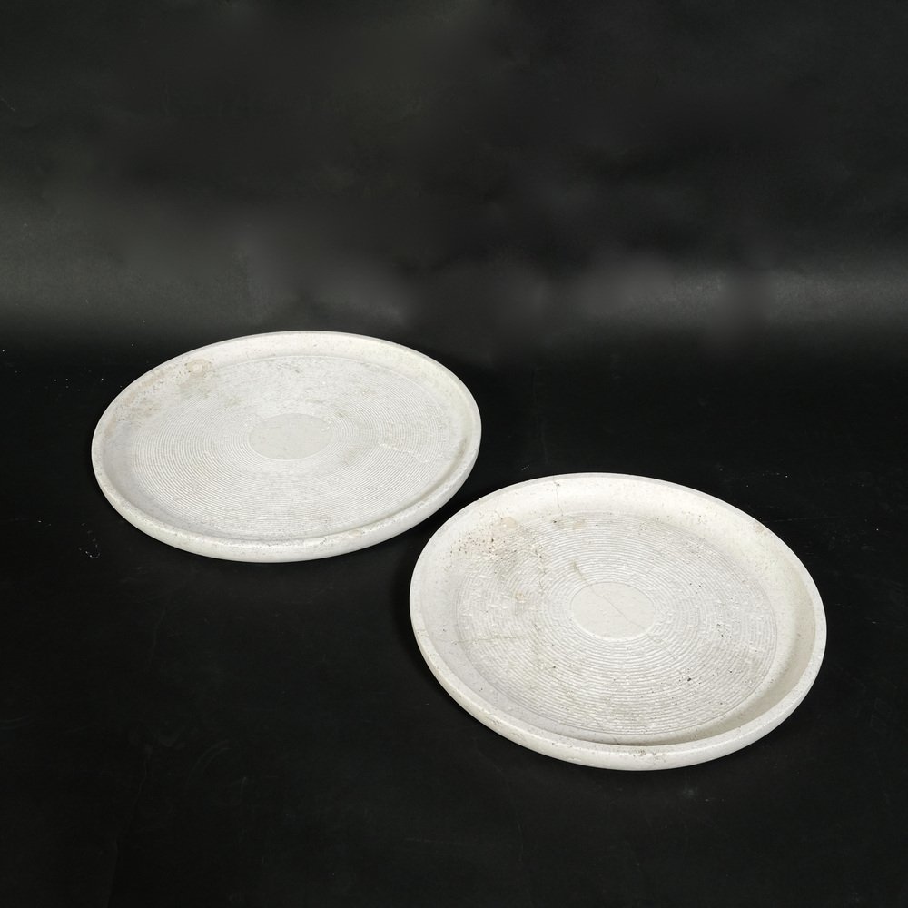 Flat Travertine Centerpiece Trays, 1970s, Set of 2 for sale at Pamono image.