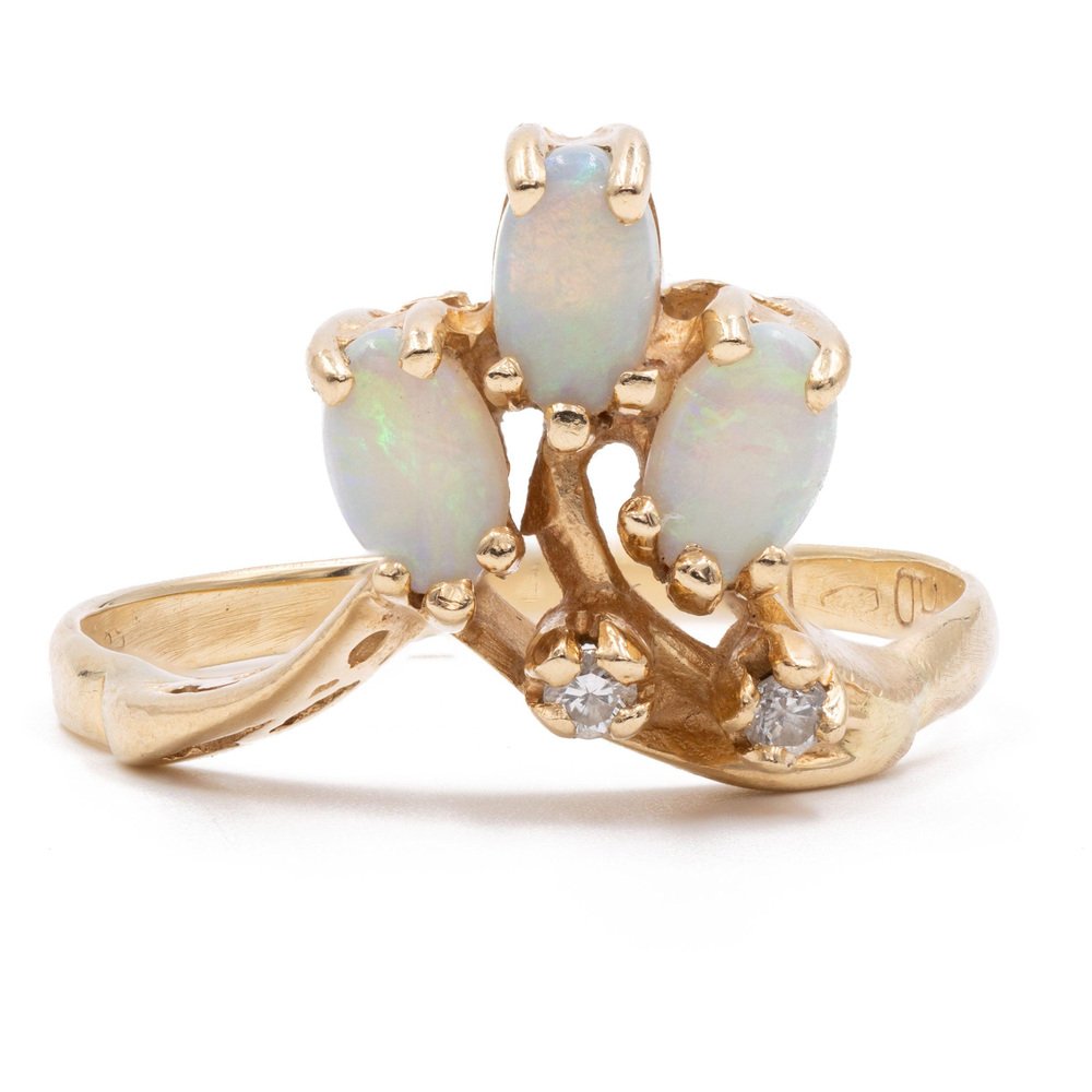 Vintage 14k Yellow Gold Opal and Diamond Ring, 1970s for sale at Pamono