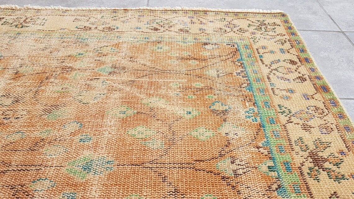 Bohemian Turkish Faded Overdyed Rug, 1960s for sale at Pamono