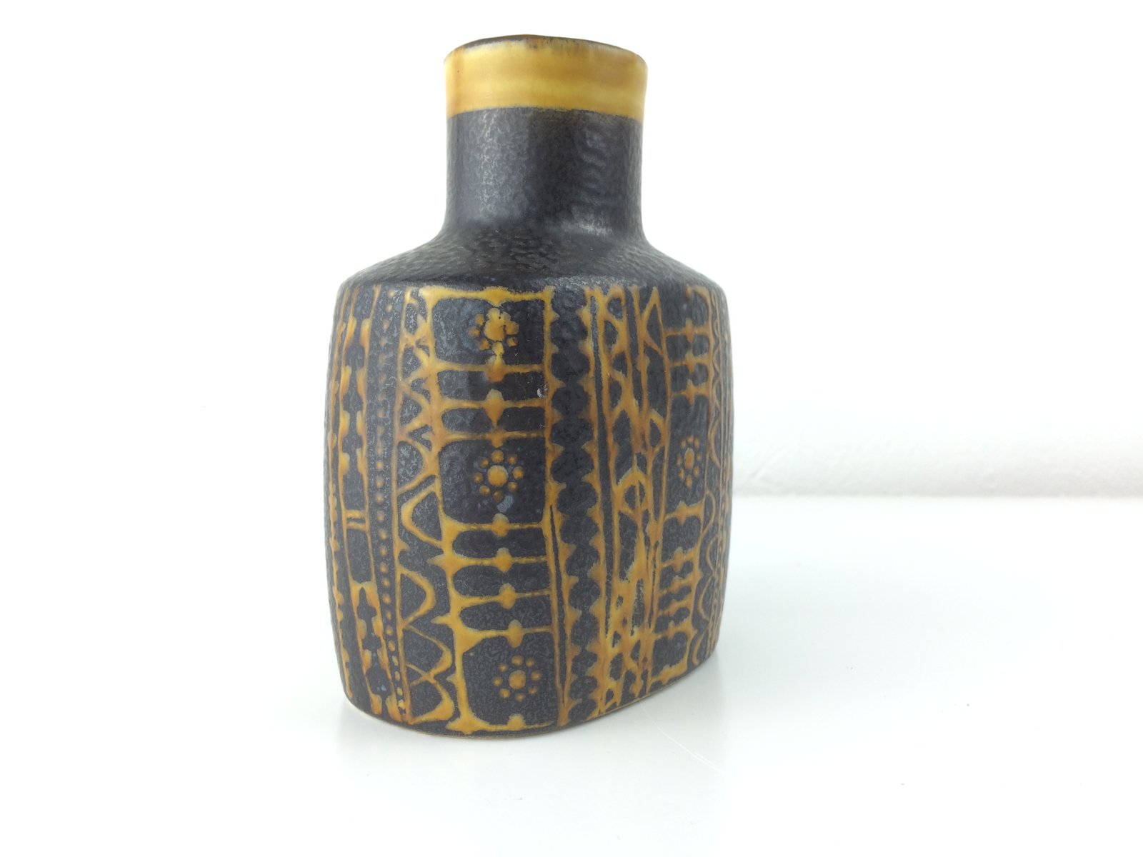 MidCentury Baca Black and Yellow Vase by Nils Thorsson for Aluminia Royal Copenhagen for sale