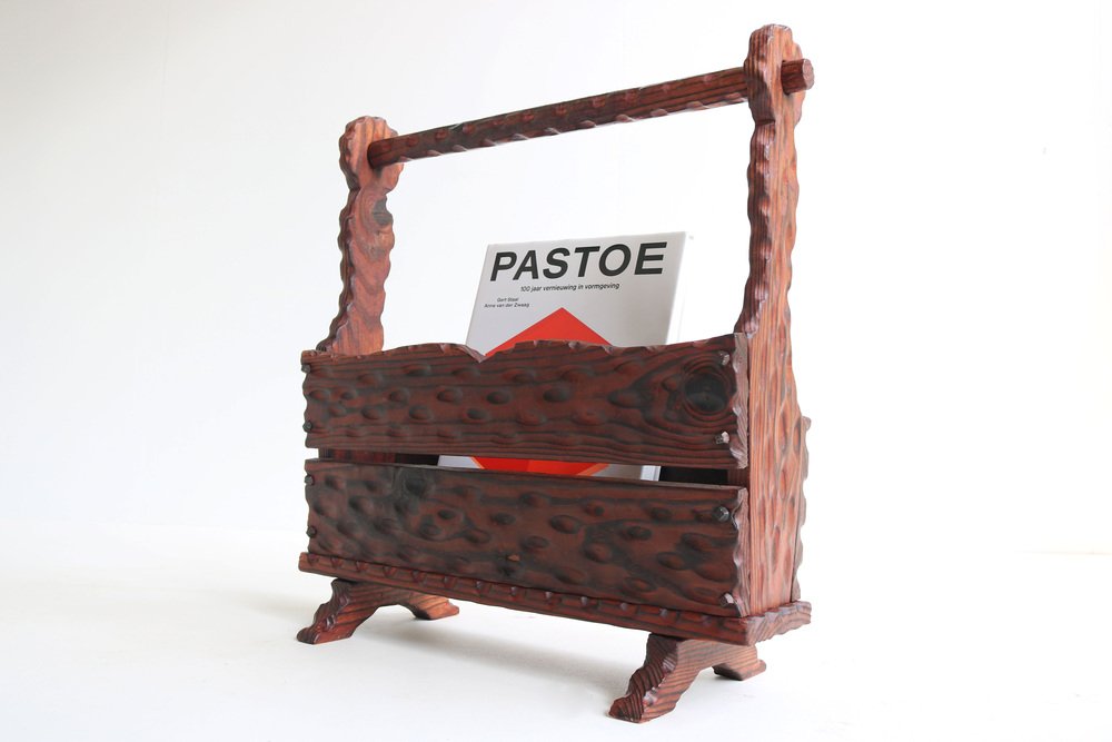 Spanish Brutalist Magazin Rack in Wrought Iron, 1960 for sale at Pamono