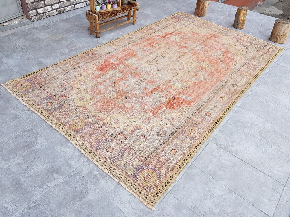 Vintage Turkish Red Faded Rug, 1960 for sale at Pamono