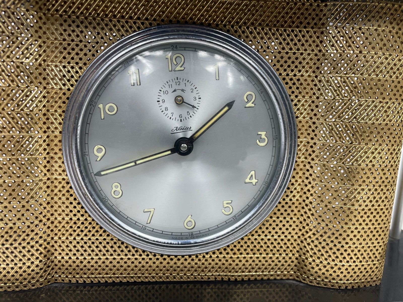 Liberty Clock with Hound, 1930s for sale at Pamono