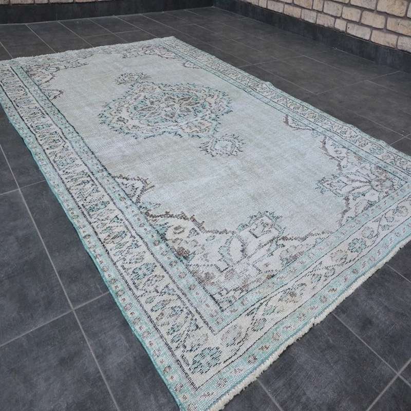 Vintage Faded Rug, 1960 for sale at Pamono