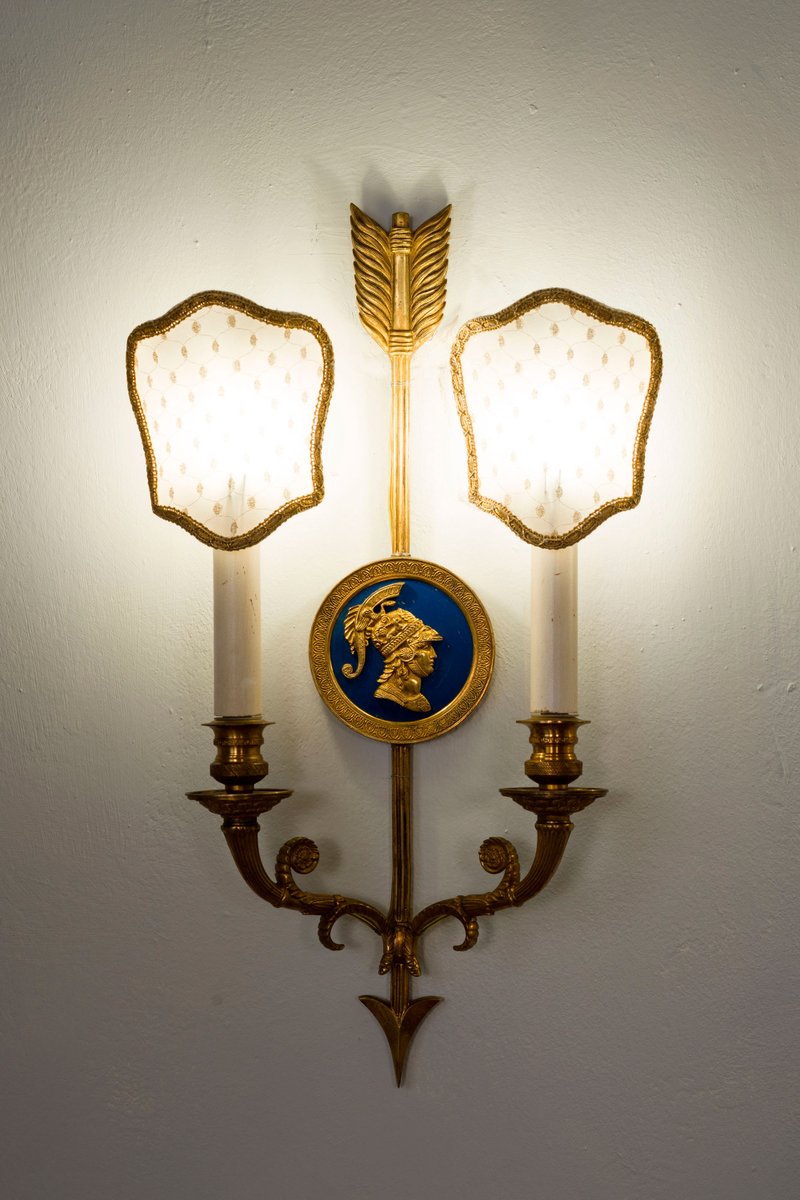 Vintage Wall Lamps in Neoclassical Style, 1940s, Set of 2 for sale at Pamono