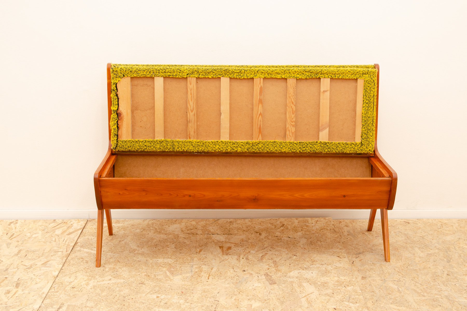 Mid-Century Bench, Former Czechoslovakia, 1960s for sale at Pamono