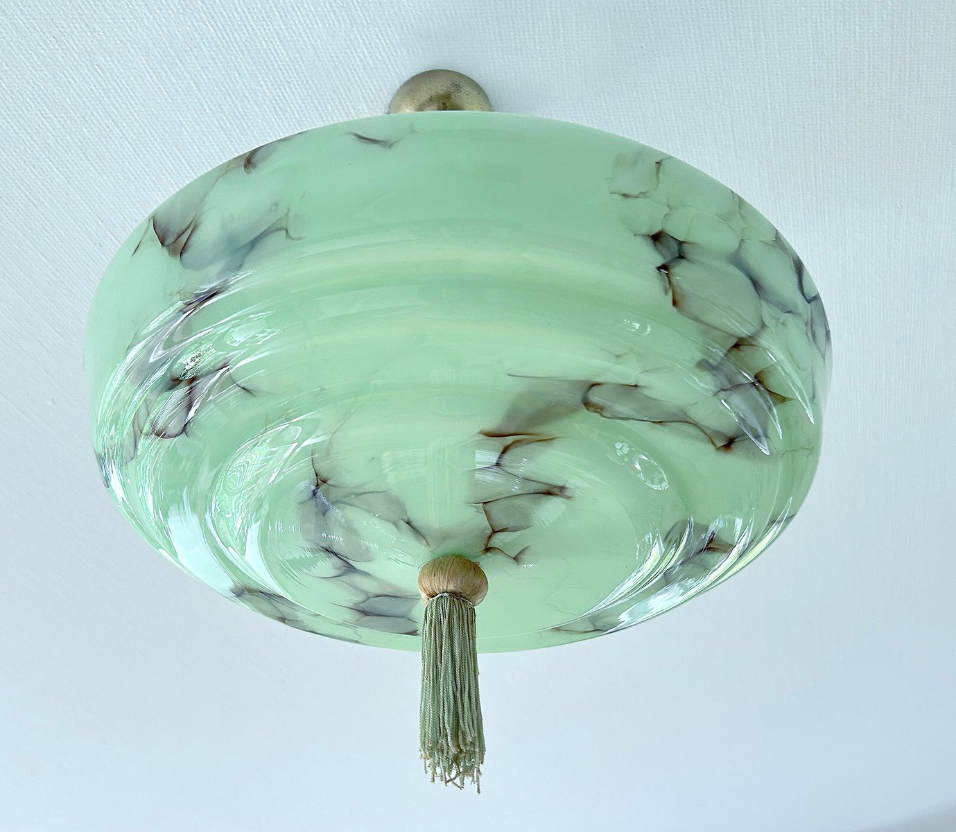 Lanterne à suspension antique art déco en verre et laiton pour couloir - France