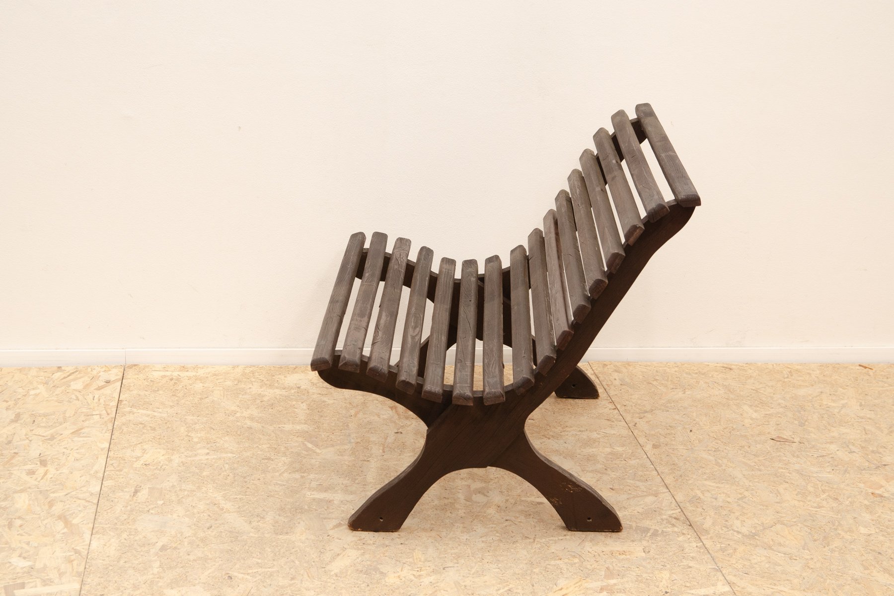 Vintage Garden Bench, Former Czechoslovakia, 1970s for sale at Pamono