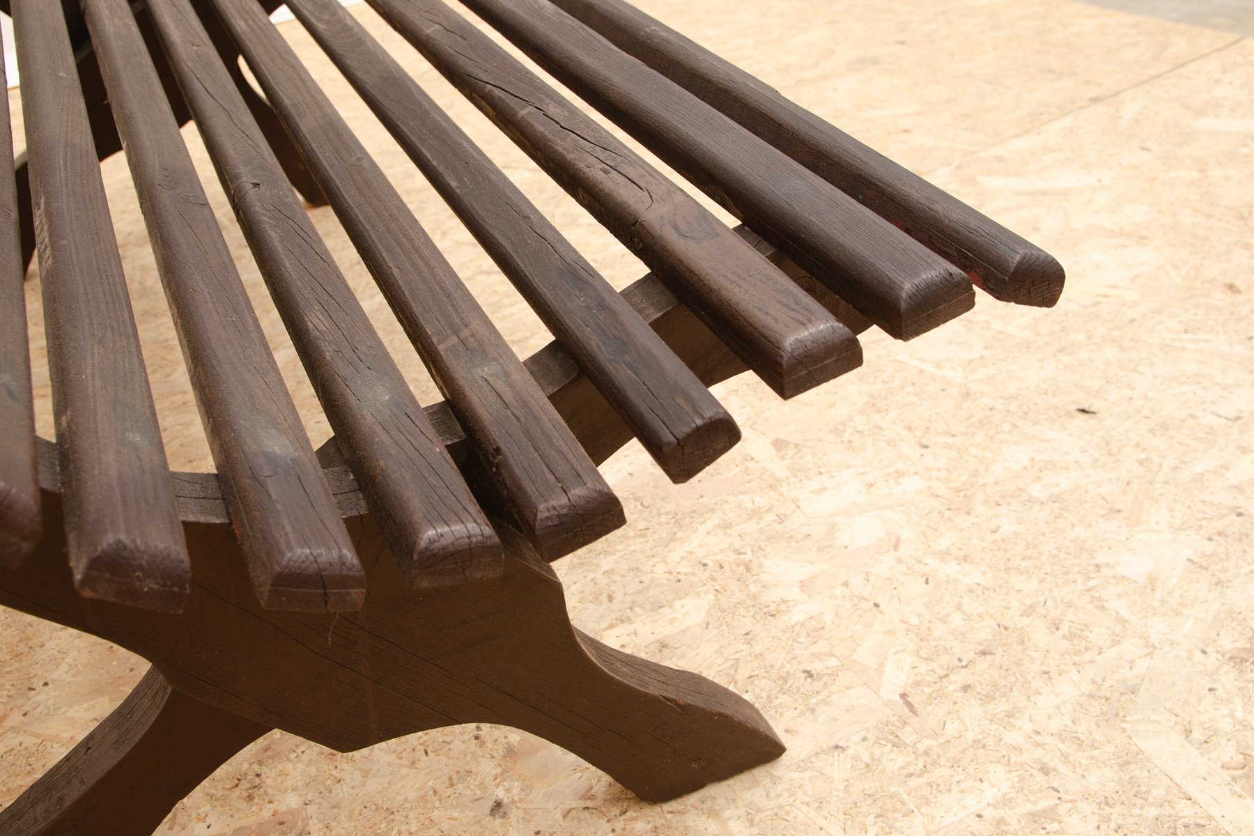 Vintage Garden Bench, Former Czechoslovakia, 1970s for sale at Pamono
