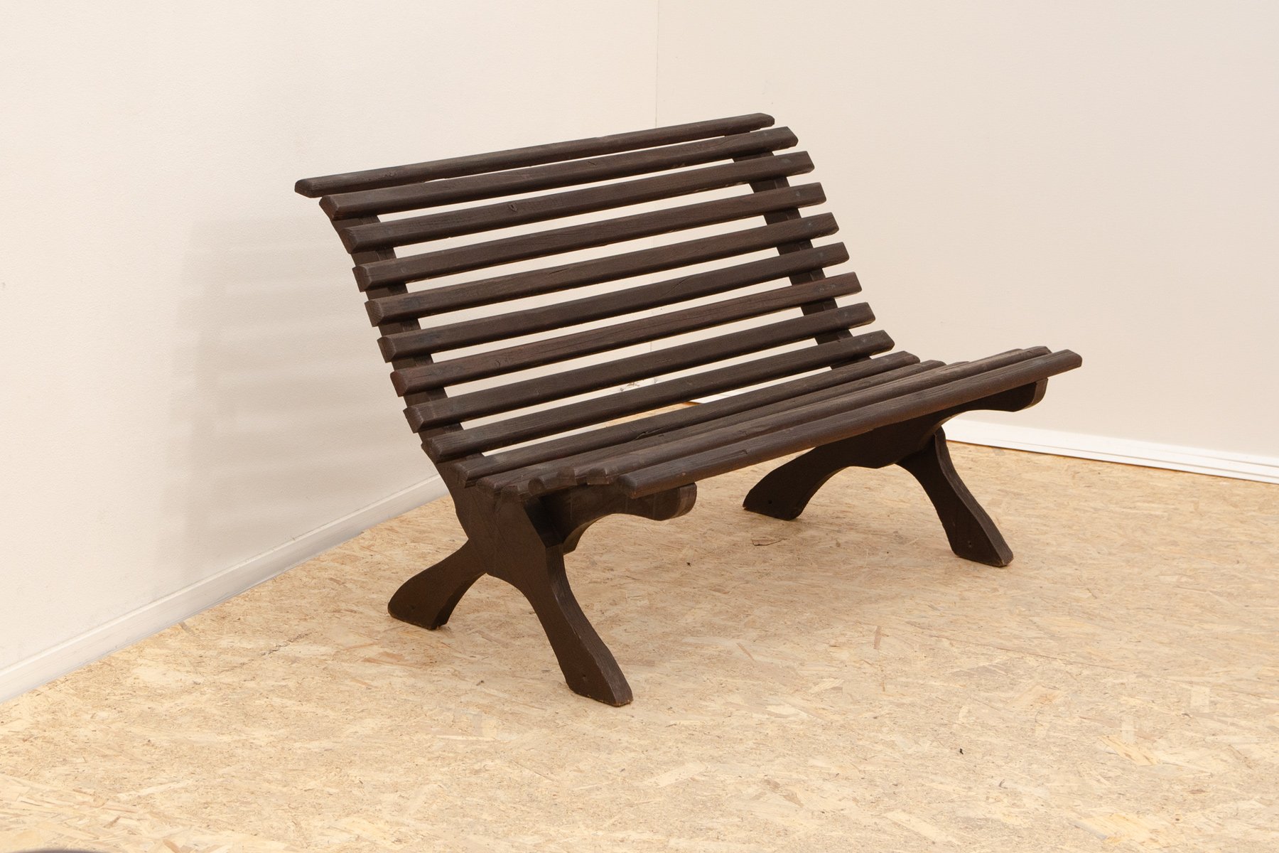 Vintage Garden Benches, Former Czechoslovakia, 1980s, Set of 2 for sale ...